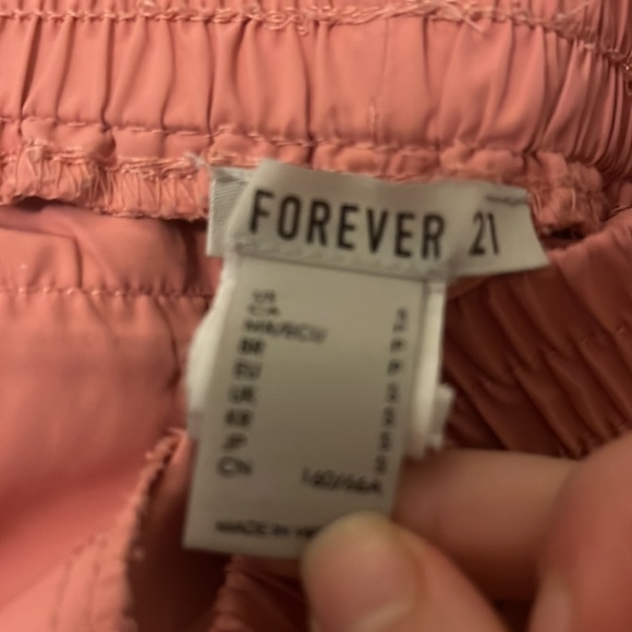 Forever 21 pink athletic shorts - Picture 3 of 3